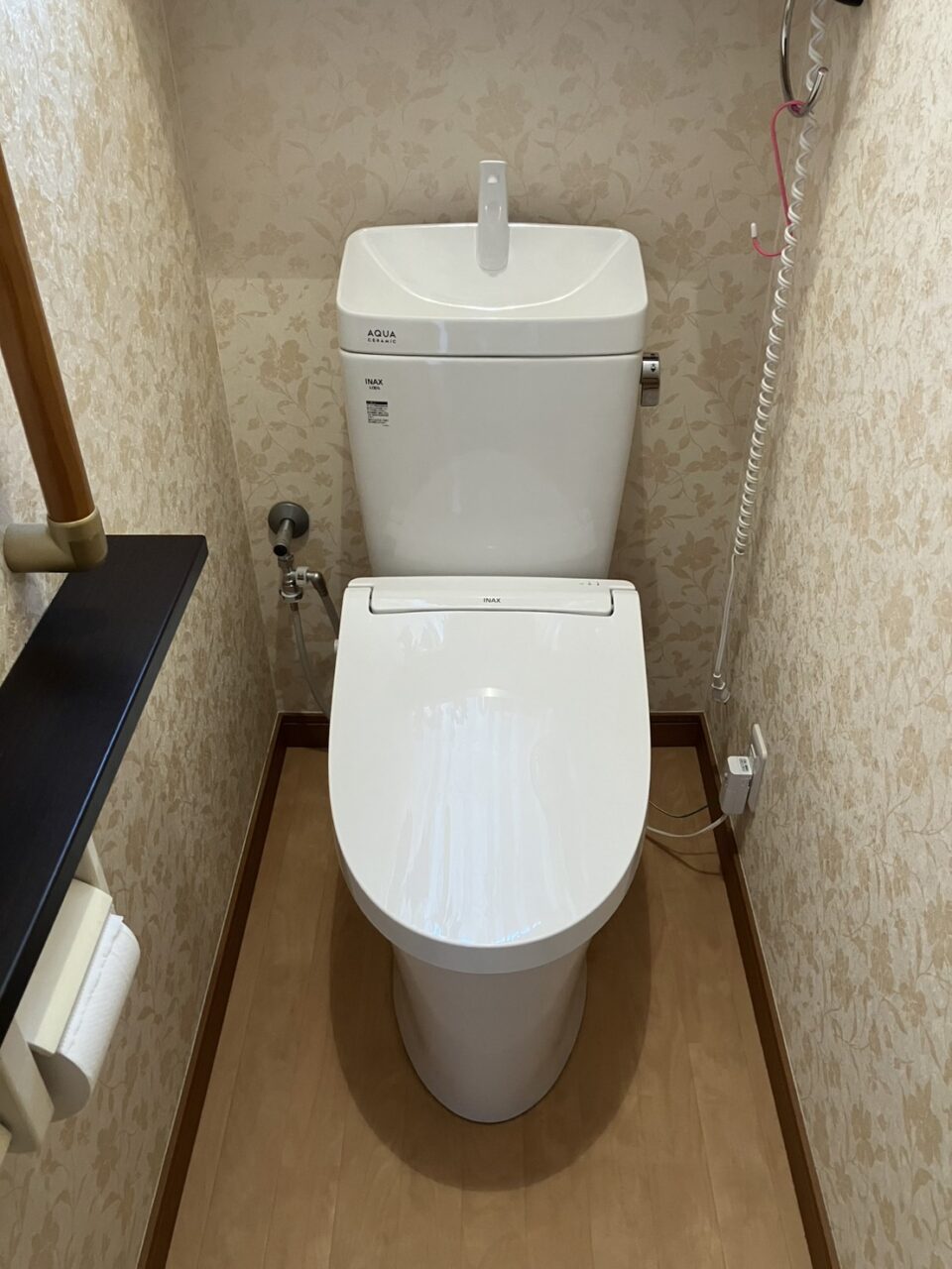 トイレリフォーム　LIXIL