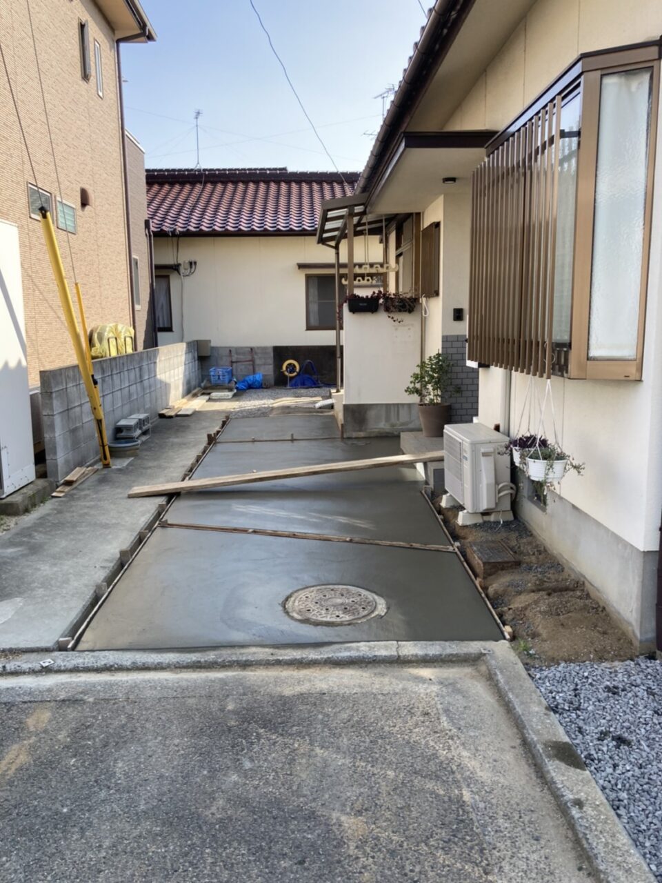 外構工事　土間コンクリート打ち