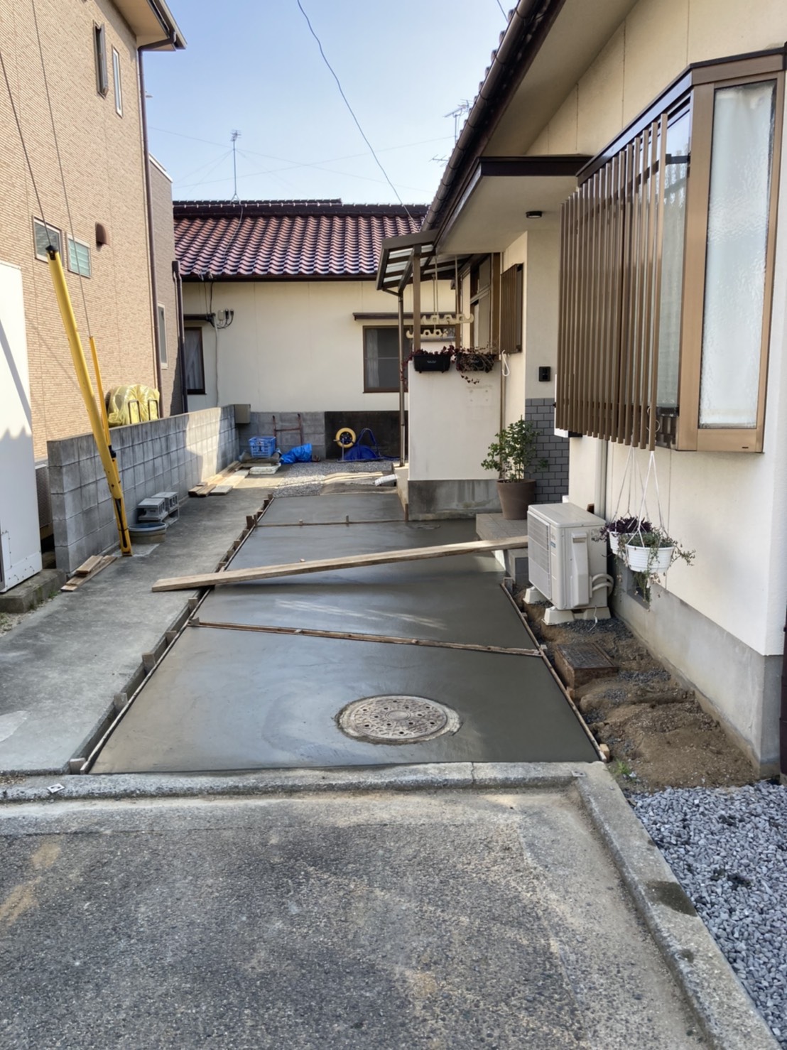 外構工事　土間コンクリート打ち