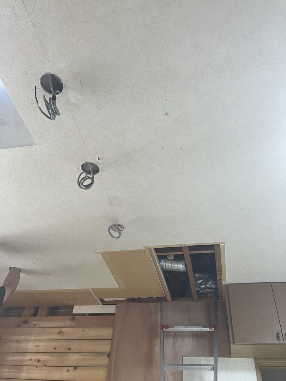 キッチン ダウンライト新設工事