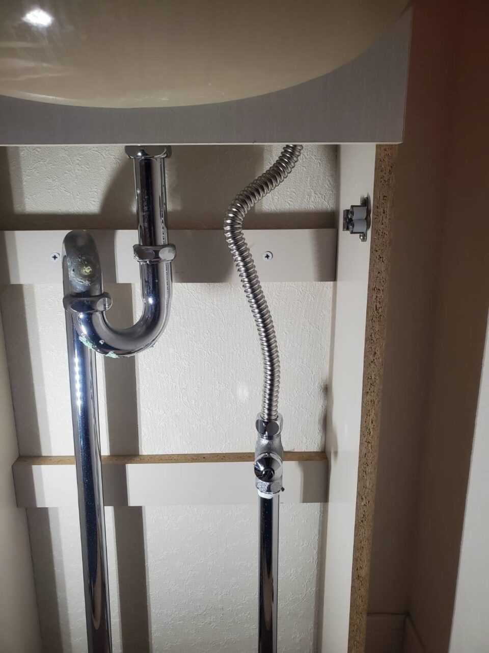 トイレ手洗い水栓　