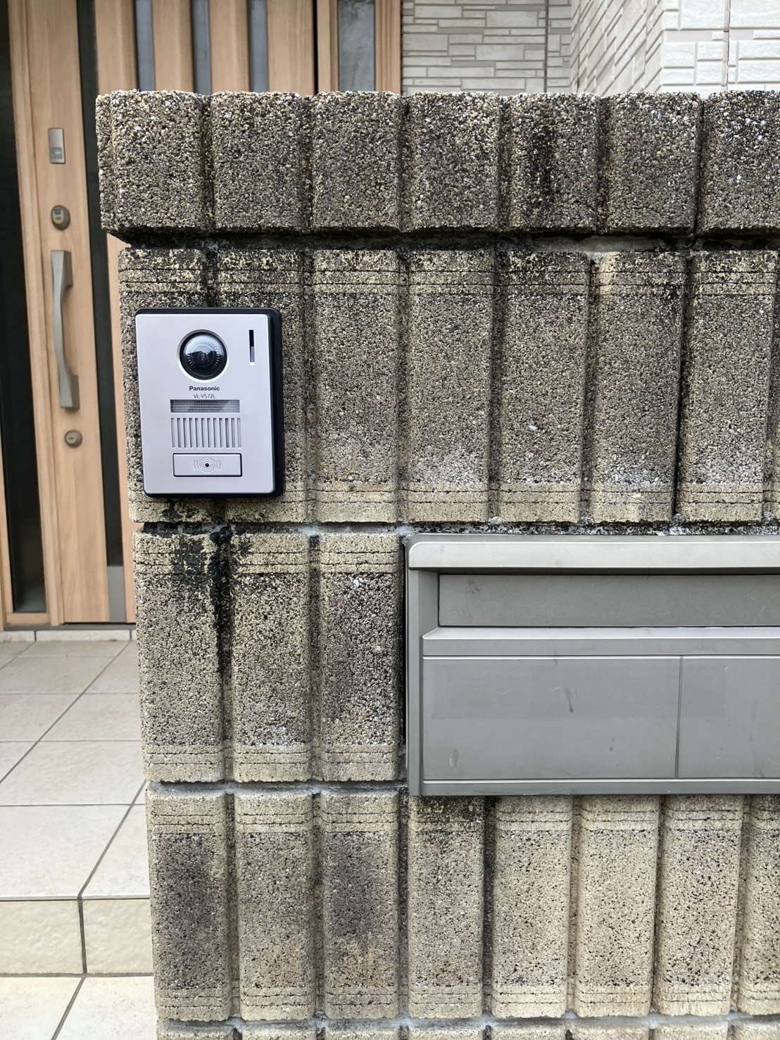 テレビドアホン 取り付け